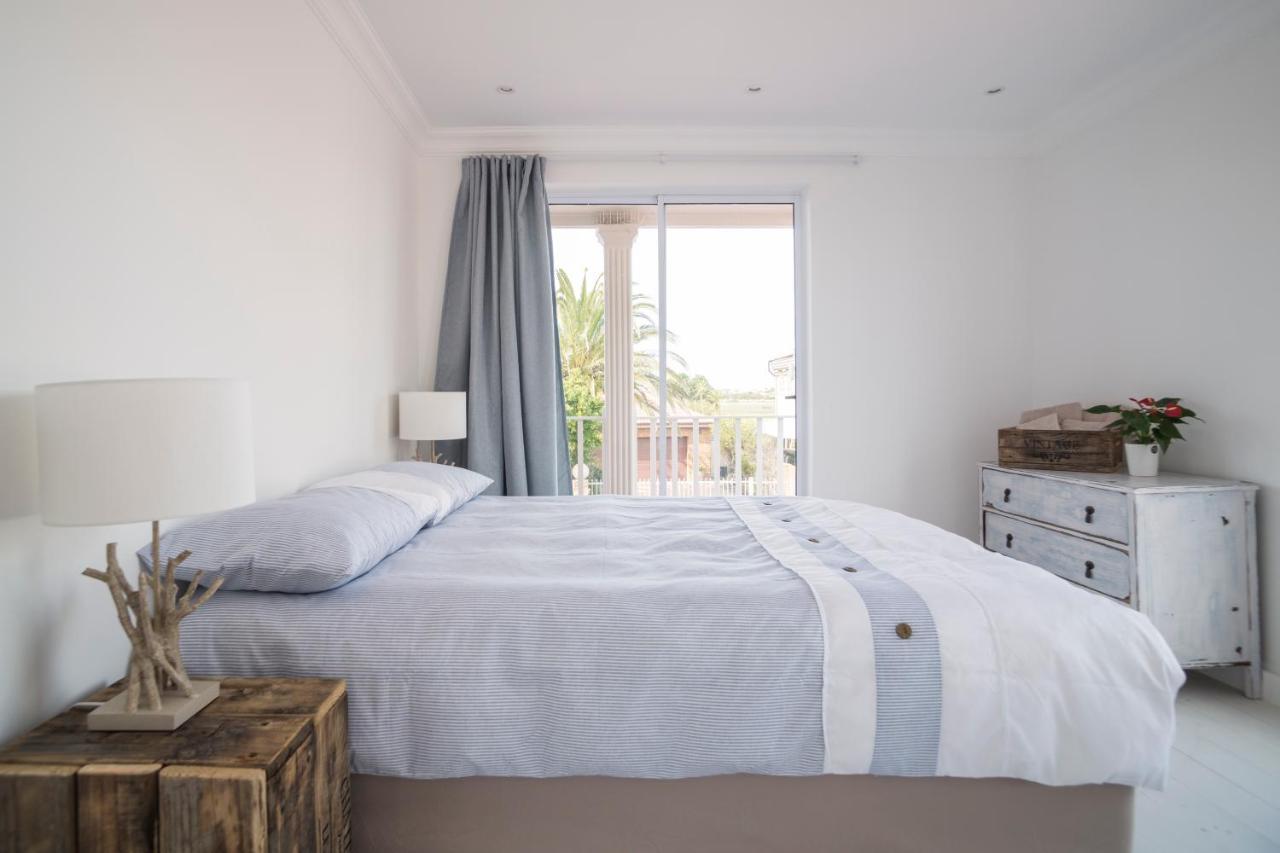 Sunset Beach Living Guesthouse 开普敦 外观 照片