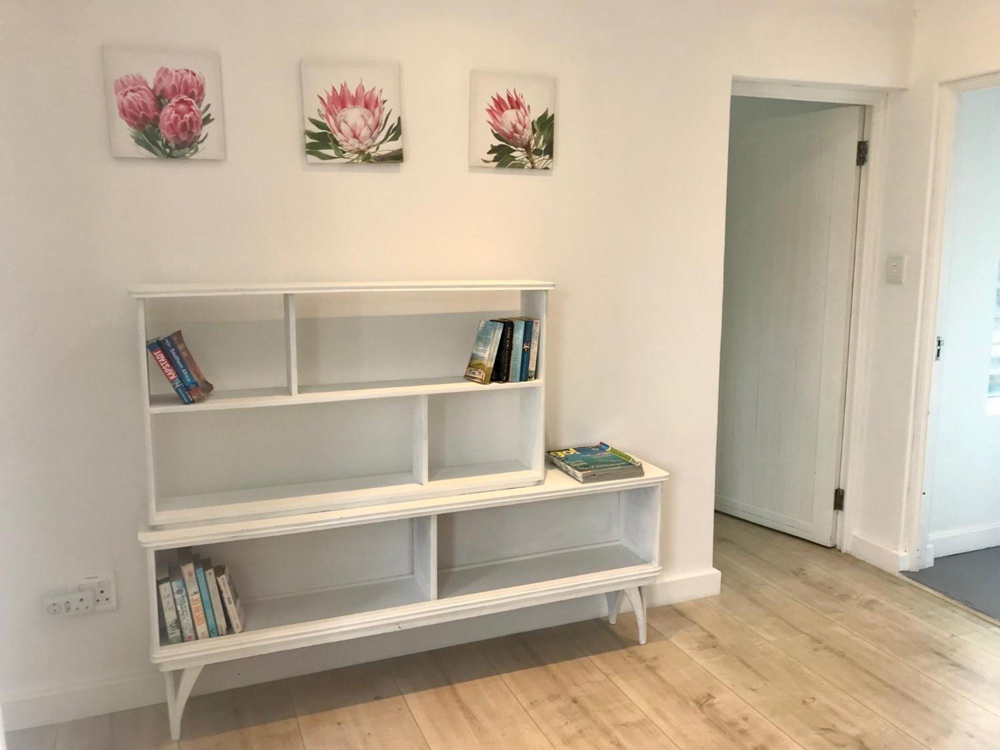 Sunset Beach Living Guesthouse 开普敦 外观 照片